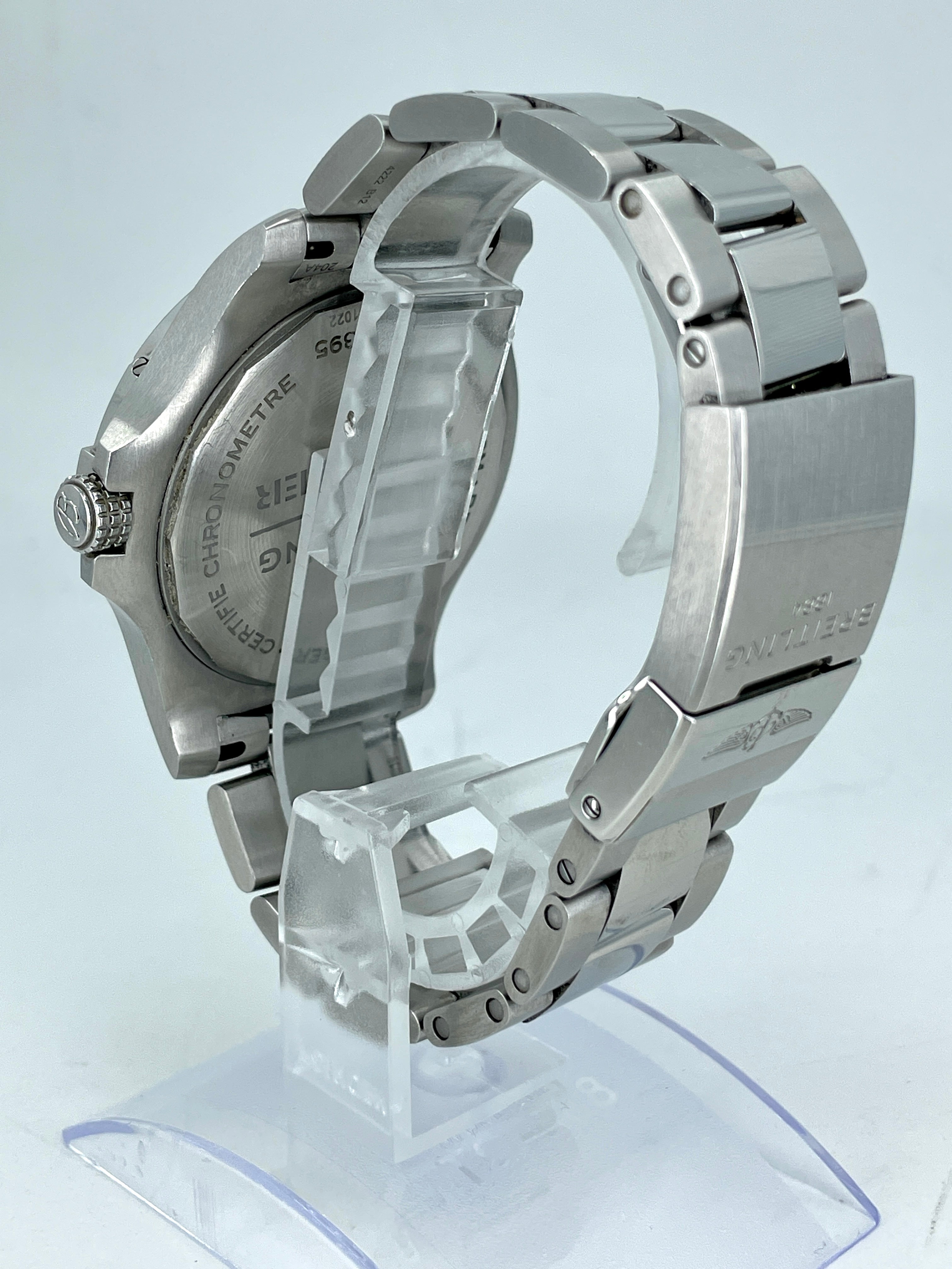 Breitling AVENGER AUTOMATIC GMT 45