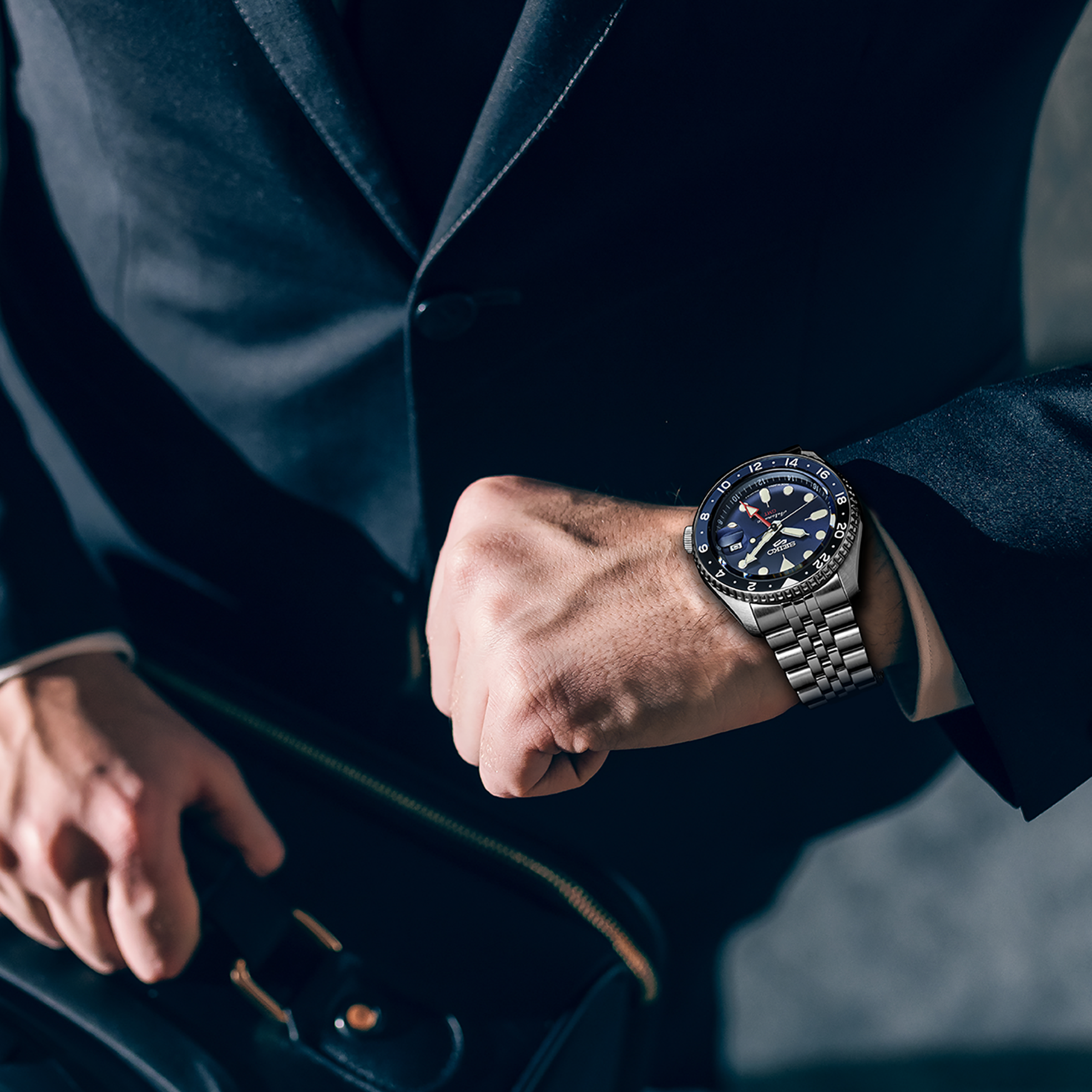 Seiko 5 GMT SSK003 - VTC Watches