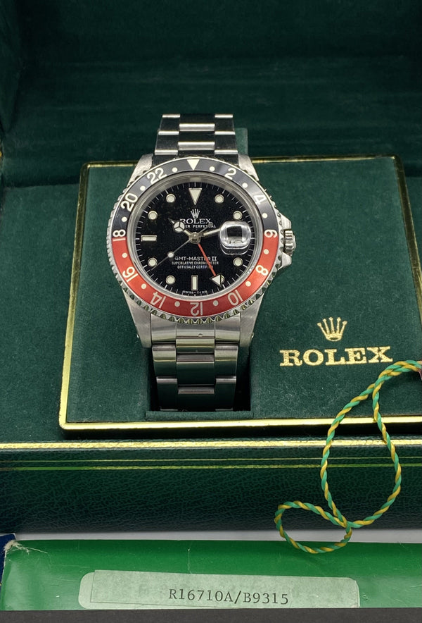 Rolex GMT-Master II 16710 "Coke" Bezel