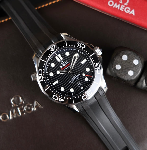 OMEGA SEAMASTER DIVER 300M CO‑AXIAL MASTER CHRONOMETER 42 MM PRE-OWNED